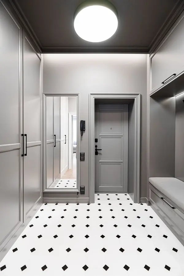 Холл английская классика с элементами неоклассики