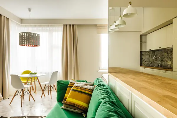 Four corners of comfort