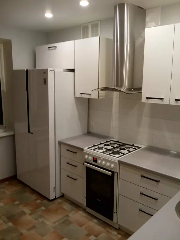 Белая кухня в скандинавском стиле