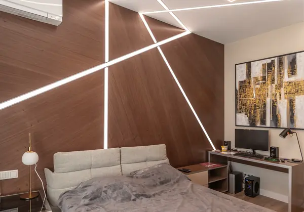 Дом с бассейном