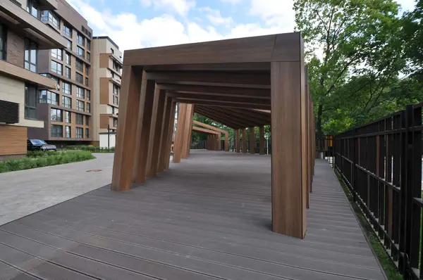 БЕСЕДКА. ЖК ОЛИМПИЙСКАЯ ДЕРЕВНЯ. НОВОГОРСК