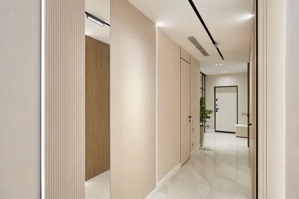 Евро 4к квартира 131 кв.м в ЖК "SKY HOUSE"