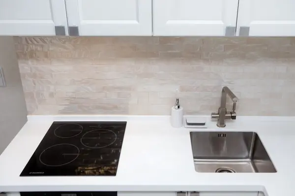 Белая кухня ЖК "Циолковский", Обнинск