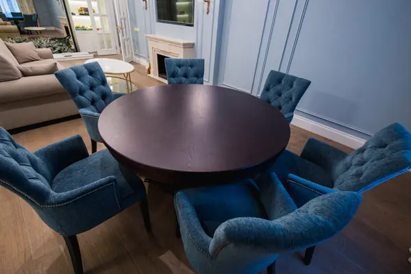 Двухкомнатная квартира по дизайн-проекту