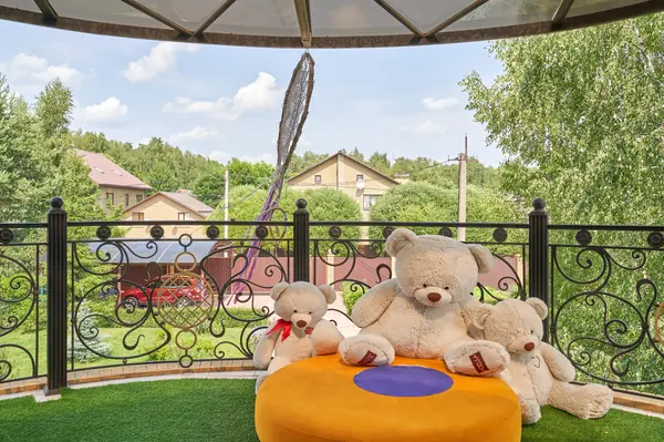 Гостевой загородный дом в Подмосковье, веранда