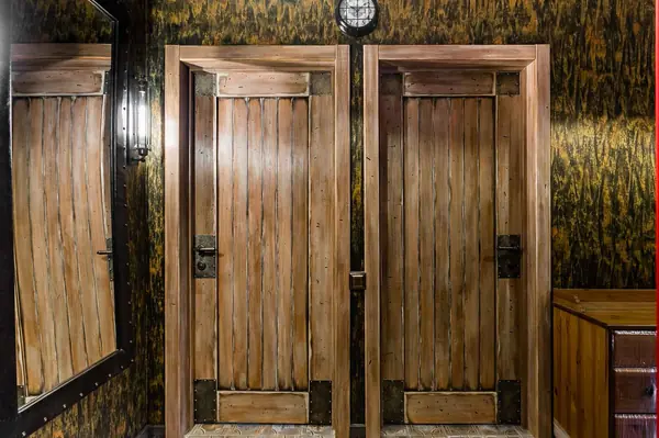 Первая остановка "Полярная станция"