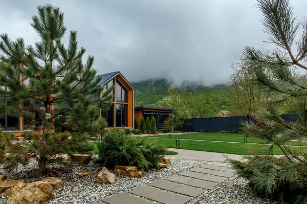 Ландшафтный дизайн базы отдыха «8 сосен»