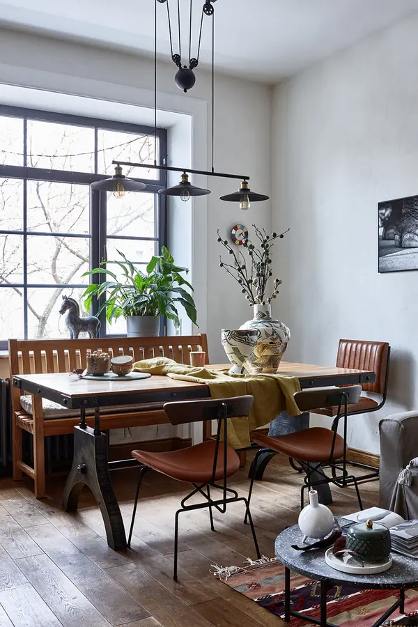 Квартира в Москве в стиле "Брутальный сканди"