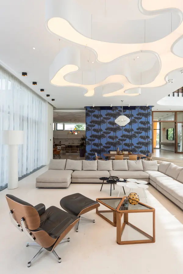 Дом "Пароход Иван Кузьмич" в коттеджном поселке "Никольская слобода"