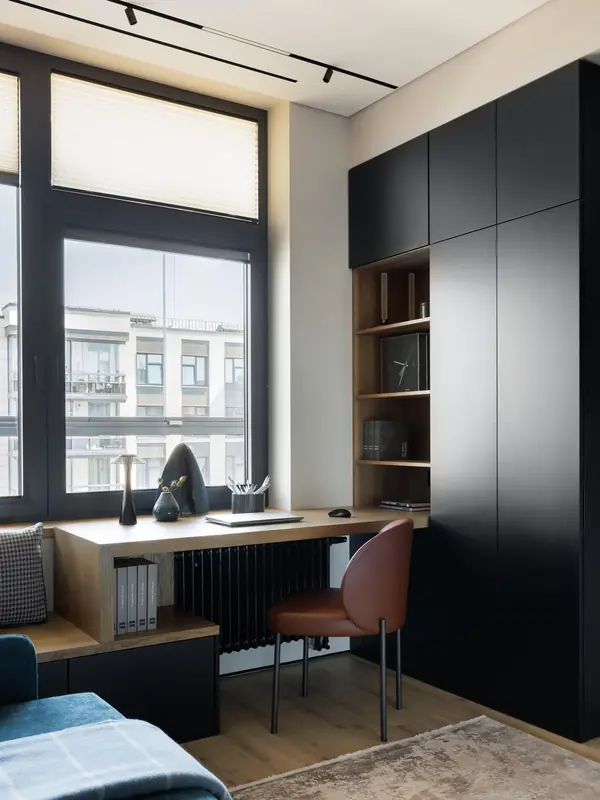 Дизайн Современная квартира с бордовыми акцентами в ЖК "Притяжение" - 146 м2