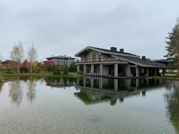 Проект сада с водоемом