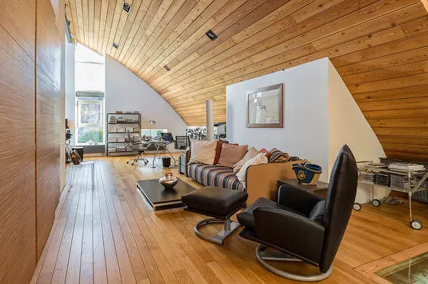 Загородный дом в современном стиле.