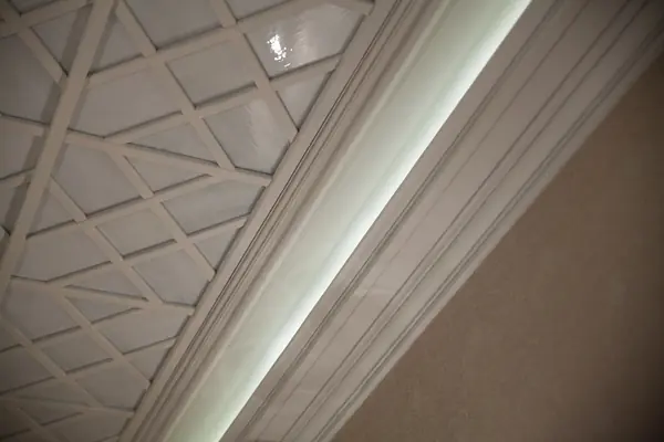 Дворцовая классика в городской квартире