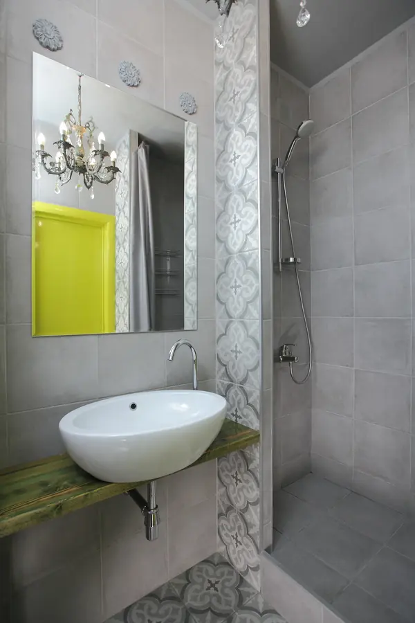 Эклектика в сером