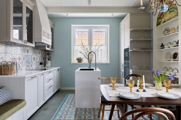 Кухня с котельной в шкафу