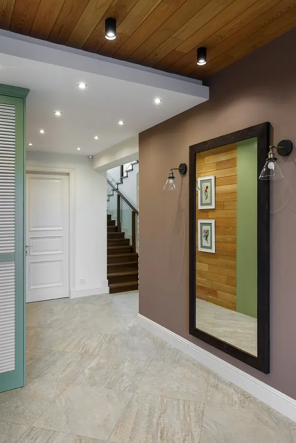 Дом на склоне