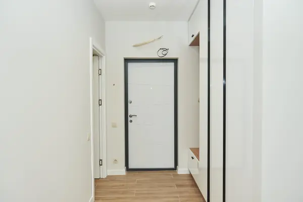 Косметический ремонт 2хкомнатной квартиры 78 м2