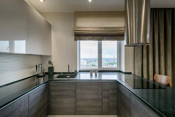 Большая квартира в современном стиле