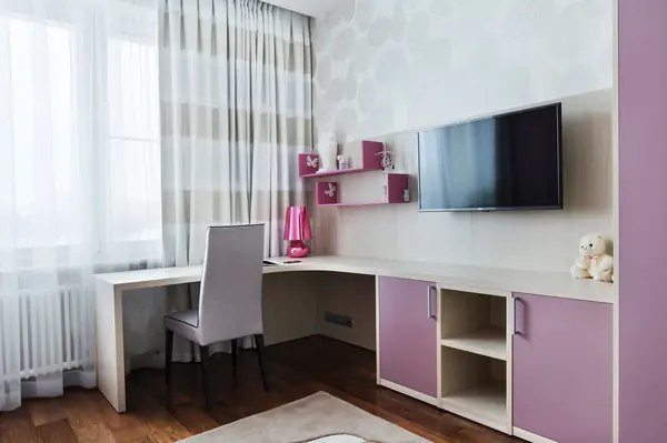 :R Олимпийская деревня