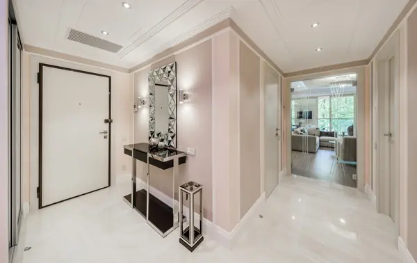 Современный лаконичный интерьер в ЖК "Камелия"