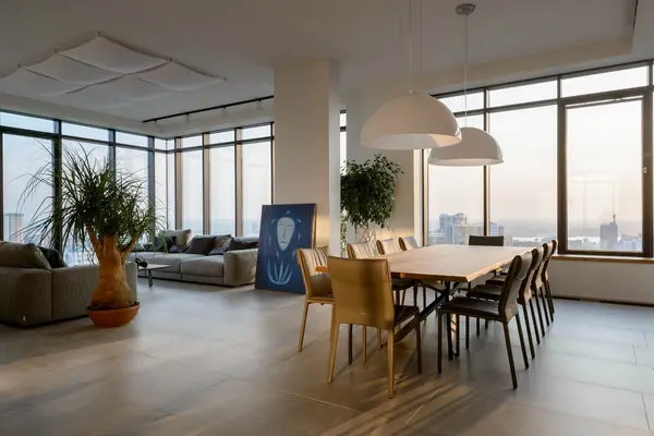 Город на ладони