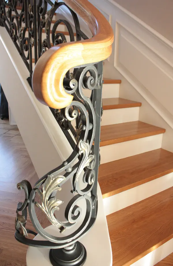 Recreating the Interior of the Chekhov’s Period in a Suburban Residence