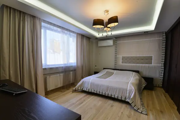 Великолепный дом за городом