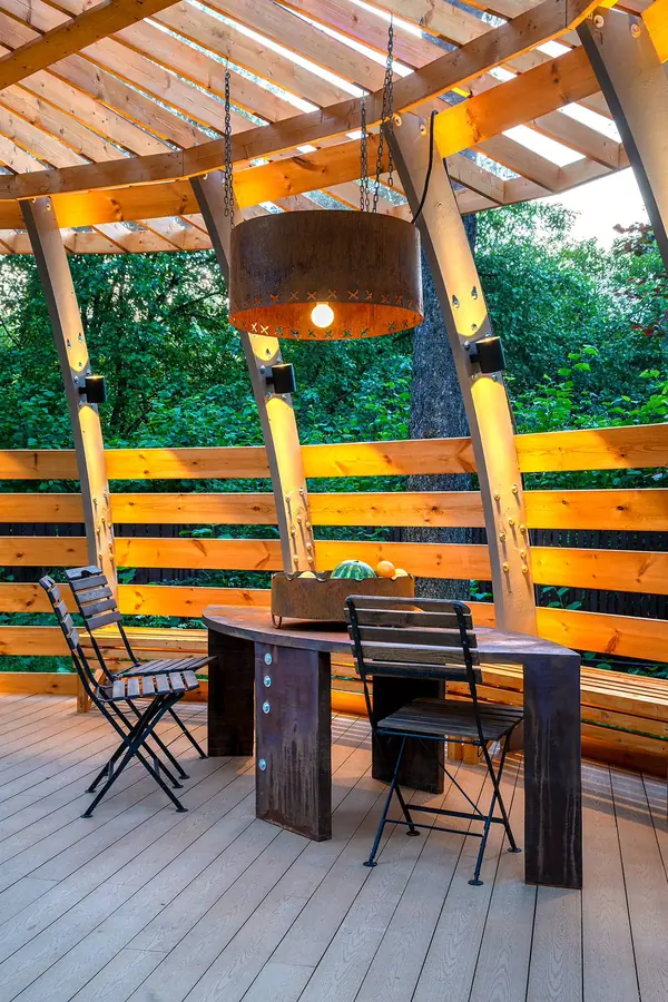 Необычная веранда (и терраса) к Необычному Дому (проект "Фазенда-лайф")