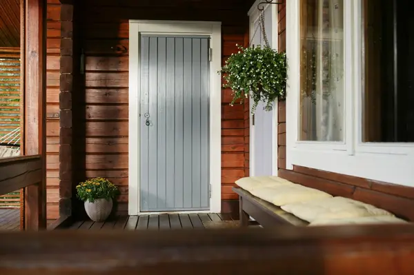 Продукция Tikkurila для наружных работ