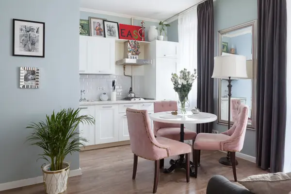 В гостях: «Сталинка», которую отремонтировали за 25 дней