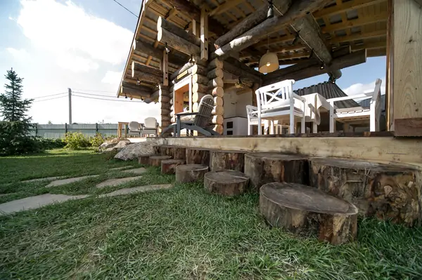 Парящий сруб