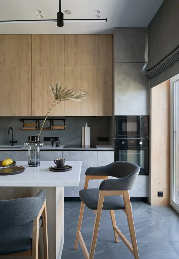 Светлая двухкомнатная квартира 60 кв.м. с панорамными окнами