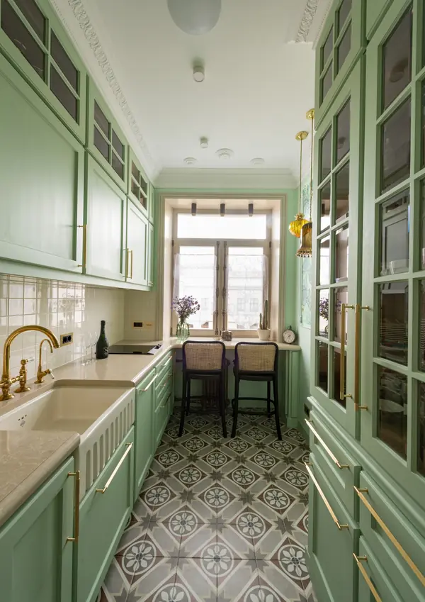 Кухня в духе парижского Laduree