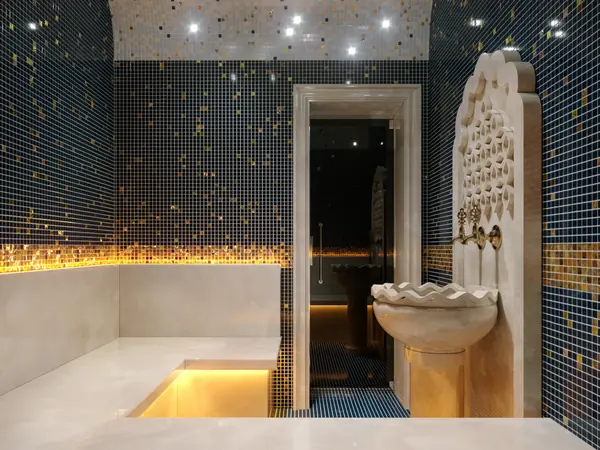 Проект хамама (турецкой бани) с лежаками из мрамора