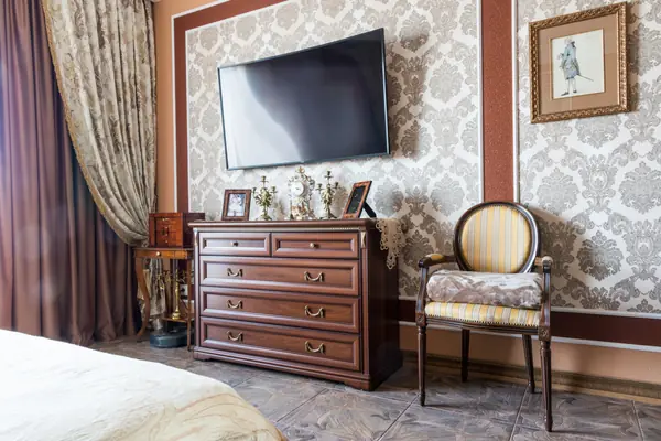 Спальня в классическом стиле