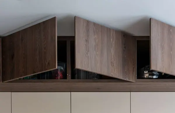 Кухня угловая в цвете Дуб Давос Трюфель и бежевый песок