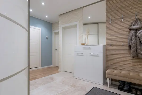 Дизайн четырехкомнатной квартиры в ЖК "Лучи".