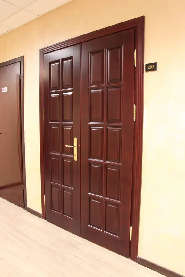 Дирекция спортивного комплекса «Лужники», комната для переговоров.