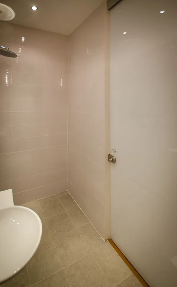 Комплекс работ по остеклению загородного дома