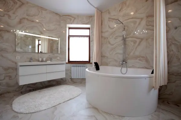 Интерьер с ванной Тренто