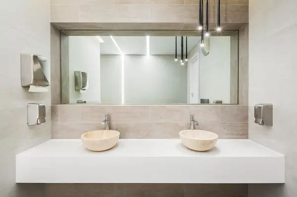 Интерьер частного клуба. Дизайн T+T Architects