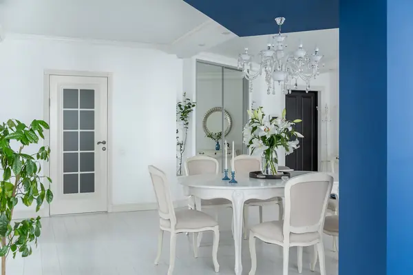 БЕЛОСНЕЖНАЯ ОПОЧИВАЛЬНЯ