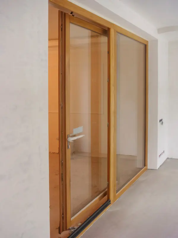 Два портала PSK и окна из лиственницы в квартиру