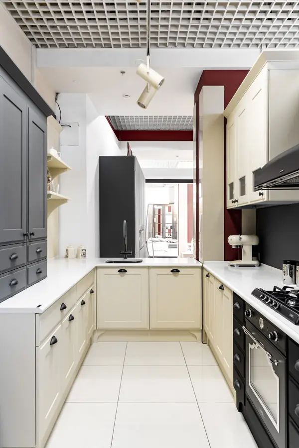 Кухня,кварцевый агломерат SMARTQUARTZ 12