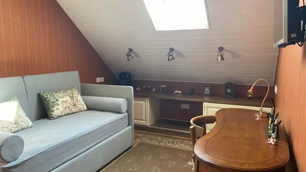 Гостевая комната в доме профессора-врача