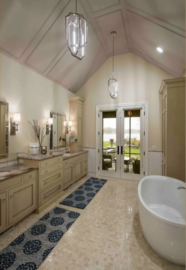 Светильники в ванной комнате