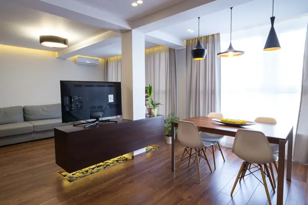 КВАРТИРА ДЛЯ ХОЛОСТЯКА