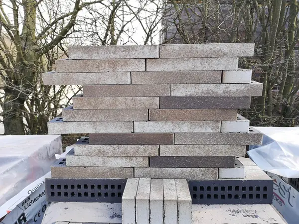 Ригельный кирпич