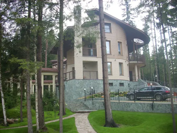 Вартемяги коттедж