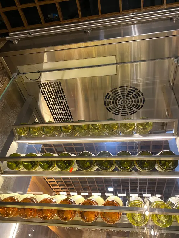 Винный шкаф